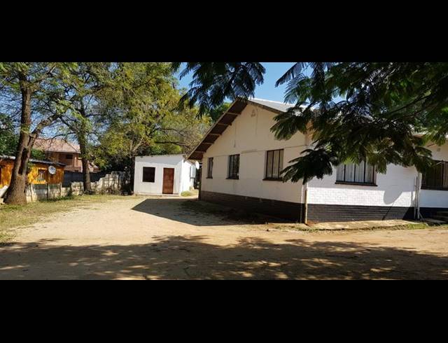 1 BEDROOM PROPERTY TO RENT IN LOUIS TRICHARDT